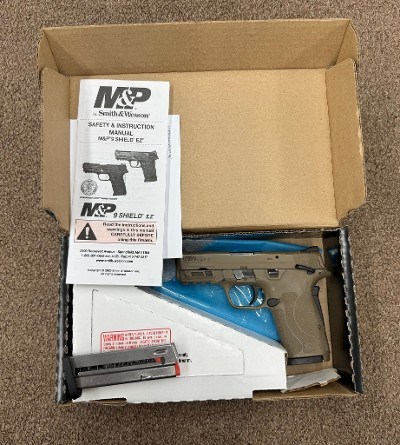 SMITH & WESSON M&P 9 SHIELD EZ 9MM LUGER (9x19 PARA) - Image 1 of 3