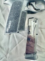 SIG SAUER SP2022 40 Smith & Wesson - 3 of 3