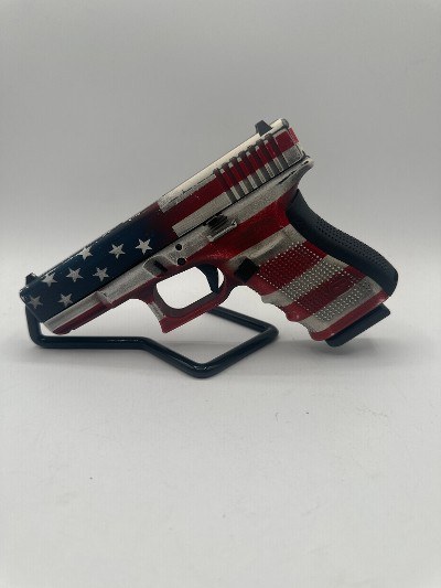 GLOCK 19 gen 4 9MM LUGER (9x19 PARA) - Image 1 of 3