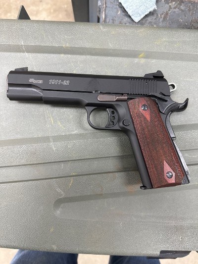 SIG SAUER 1911-22 .22 LR - Image 1 of 3
