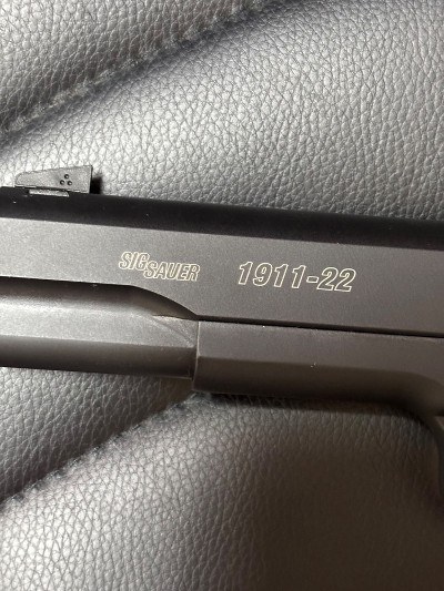 SIG SAUER 1911-22 .22 LR - Image 3 of 3