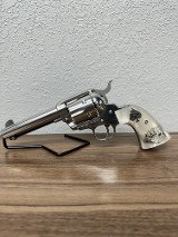 RUGER New Vaquero .45 - 1 of 3