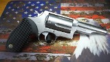 TAURUS JUDGE.45 LC/.410 GA - 2 of 3