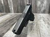 GLOCK 23 GEN 4 40 Smith & Wesson - 3 of 3