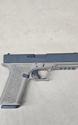 GLOCK 21 45 ACP (45 Auto) - 2 of 3