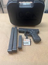 GLOCK 23 .40 S&W - 1 of 3