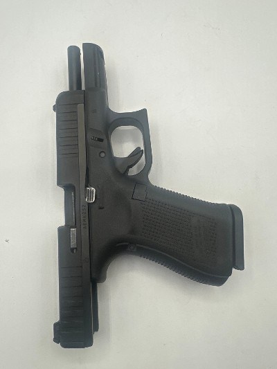 GLOCK 44 .22 LR - Image 3 of 3