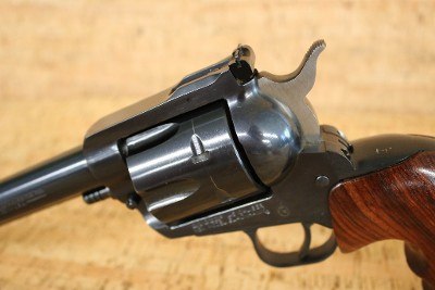 RUGER NEW MODEL BLACKHAWK .45 LC - Image 3 of 3