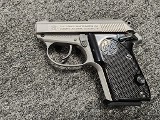 BERETTA 3032 Tomcat .32 ACP - Image 1 of 3