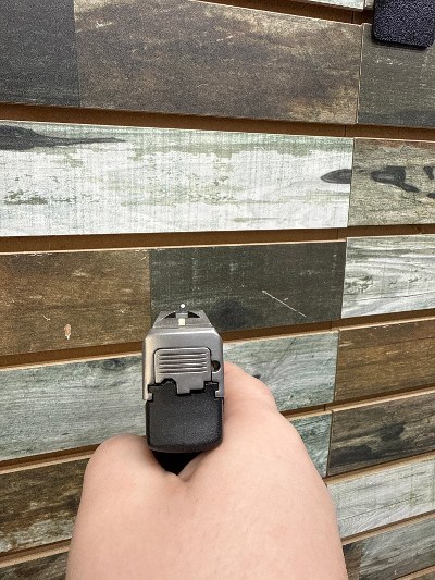 KAHR ARMS CW40 .40 S&W - Image 3 of 3
