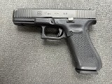 GLOCK 17 GEN 5 9MM LUGER (9x19 PARA) - 2 of 3