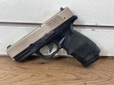 BERSA BERSA BP9CC 9MM LUGER (9x19 PARA) - Image 1 of 3