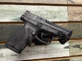 SMITH & WESSON M & P 9 M2.0 .40 S&W - 1 of 3