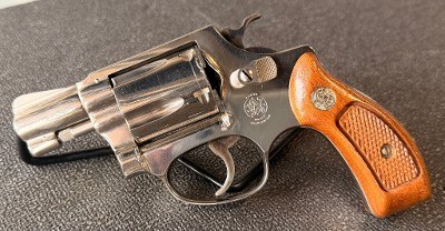 SMITH & WESSON MODEL 36 .38 SPL - Image 1 of 3