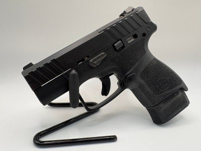 BERETTA APX 9MM LUGER (9x19 PARA) - Image 2 of 3