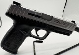 SMITH & WESSON SD40 VE .40 S&W - 2 of 3