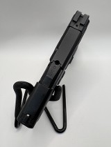 SMITH & WESSON M&P 40 Shield .40 S&W - Image 3 of 3