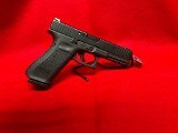 GLOCK 17 GEN 5 9MM LUGER (9x19 PARA) - 2 of 3