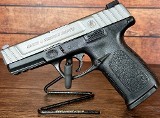 SMITH & WESSON (S&W) Two-Tone SD9 VE 9MM LUGER (9x19 PARA) - 1 of 3
