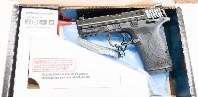 SMITH & WESSON BRAND NEW S&W MODEL SHIELD EZ M2.0 CHAMBERED IN .380 ACP .380 ACP - Image 2 of 2