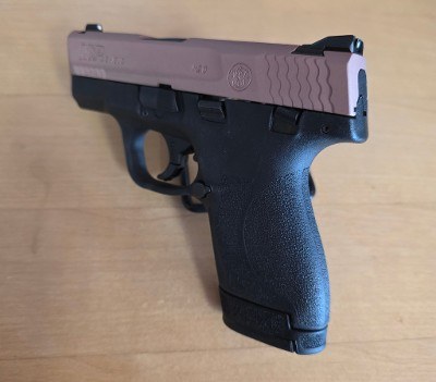 SMITH & WESSON M&P9 SHIELD M2.0 9MM LUGER (9X19 PARA) - Image 1 of 3