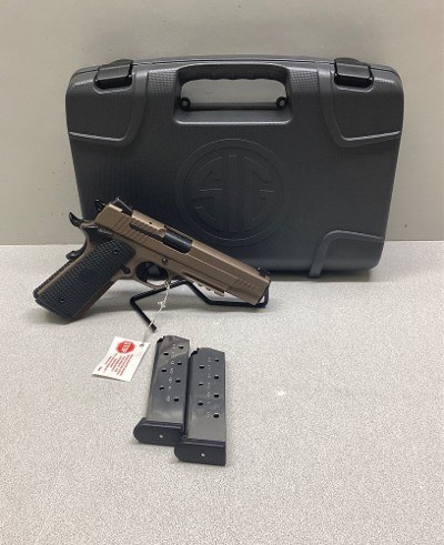 SIG SAUER 1911 Emperor Scorpion Full Size .45 ACP - Image 1 of 3