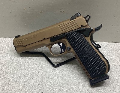 SIG SAUER 1911 Fastback Emperor Scorpion .45 ACP - Image 2 of 3