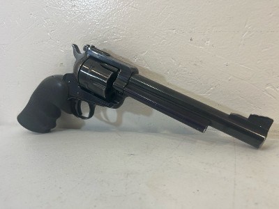 RUGER NEW MODEL BLACKHAWK 357 (0306) .357 MAG - Image 2 of 3