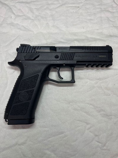 CZ P-09 .40 CALIBER - Image 2 of 3