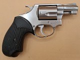 SMITH & WESSON 60 .38 SPL - 2 of 2
