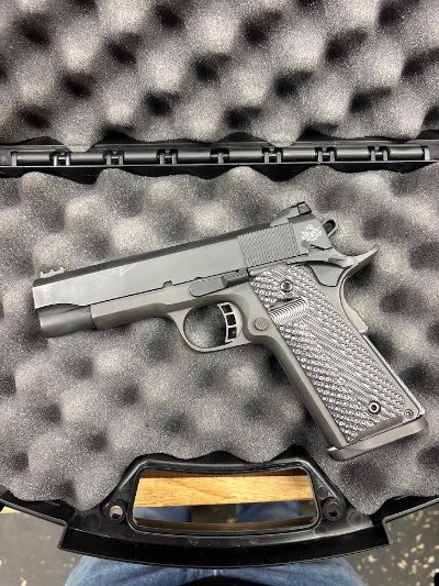 ARMSCOR ROCK SERIES .45 ACP - Image 2 of 3