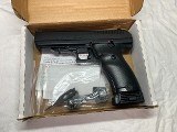 HI-POINT JCP .40 S&W - Image 1 of 3