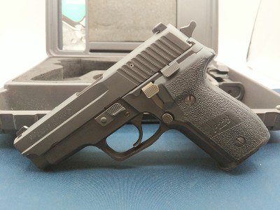 SIG SAUER P228 M11-A1 9MM LUGER (9x19 PARA) - Image 3 of 3