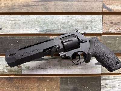 TAURUS TAURUS RAGING HUNTER .44 MAGNUM - Image 2 of 3