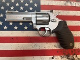 TAURUS TRACKER 627 .357 MAG - 1 of 2