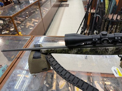 WEATHERBY Mark V .308 WIN - Image 1 of 3