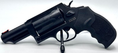 TAURUS judge .45lc / .410 - Image 1 of 3