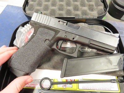 GLOCK 17 Gen 2 9MM LUGER (9x19 PARA) - Image 1 of 3