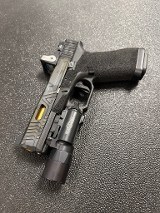 GLOCK G17 GEN 4 MOS 9MM LUGER (9x19 PARA) - Image 1 of 3