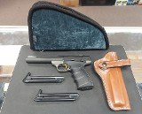 BROWNING BUCKMARK .22 LR - 1 of 3