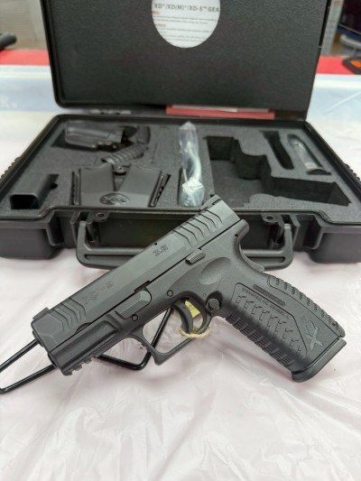SPRINGFIELD ARMORY XDM-9 COMPACT 3.8 9MM LUGER (9x19 PARA) - Image 1 of 3