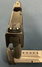 SMITH & WESSON M&P 9 SHIELD 9MM LUGER (9x19 PARA) - 3 of 3