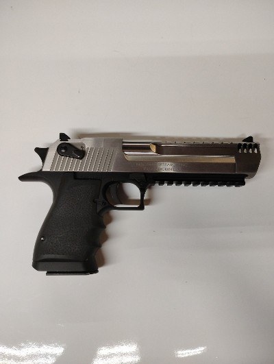 MAGNUM RESEARCH DESERT EAGLE .50 AE - Image 1 of 3