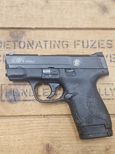SMITH & WESSON M&P 9 SHIELD 9MM LUGER (9x19 PARA) - Image 1 of 3