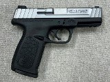 SMITH & WESSON SD40 VE .40 S&W - Image 1 of 3