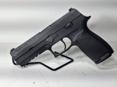 SIG SAUER P320 9MM LUGER (9x19 PARA) - Image 1 of 3
