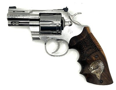 COLT PYTHON 2.5 INCH BARREL .38 SPECIAL/.357 MAGNUM - Image 1 of 3