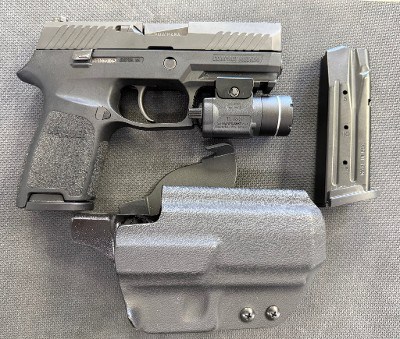SIG SAUER P320 Compact 9MM LUGER (9x19 PARA) - Image 1 of 2