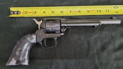 HERITAGE MFG. ROUGH RIDER .22 LR .22 LR - Image 1 of 2