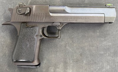 MAGNUM RESEARCH DESERT EAGLE .44 MAGNUM - Image 2 of 2